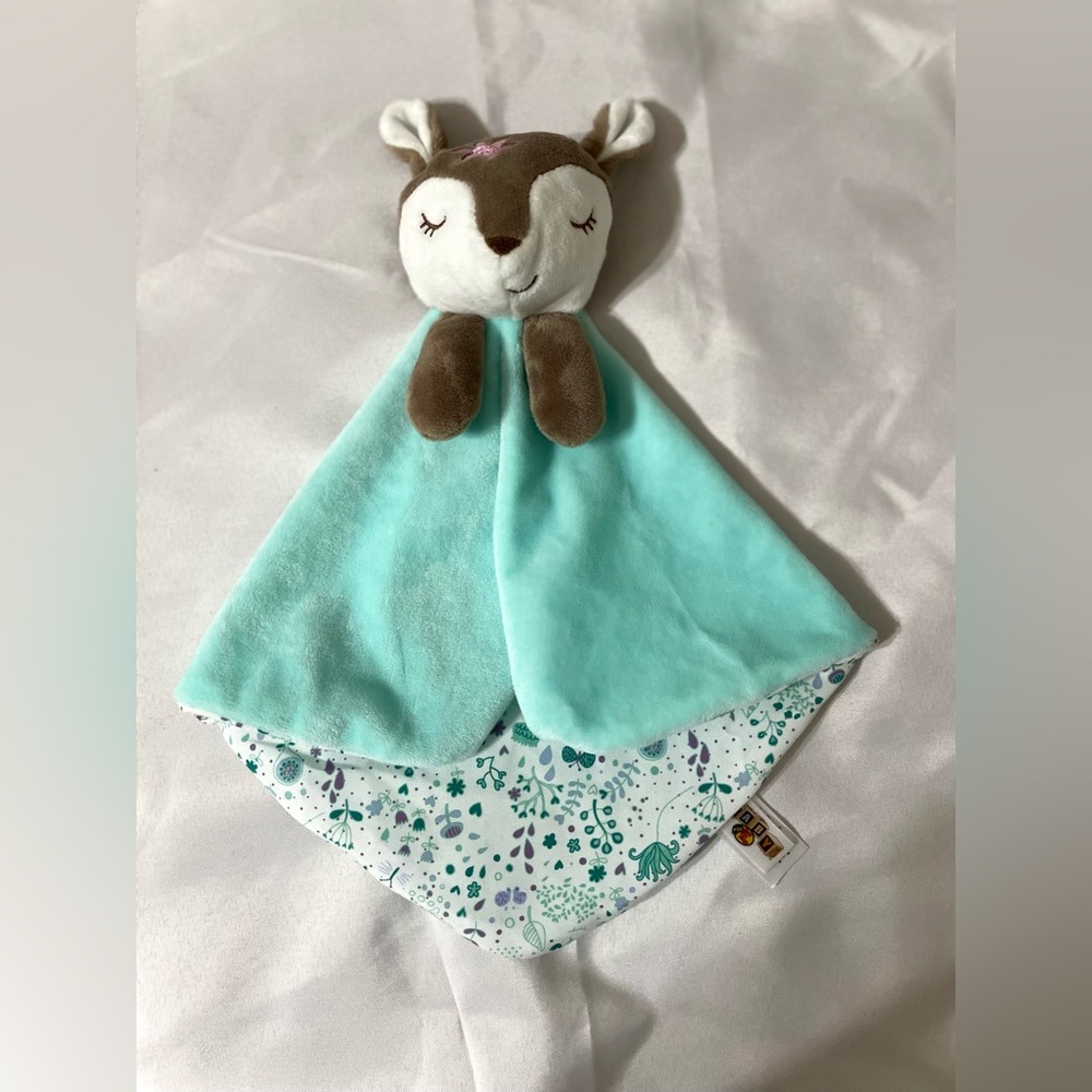 Bass Pro Shop Fawn Plush Lovey